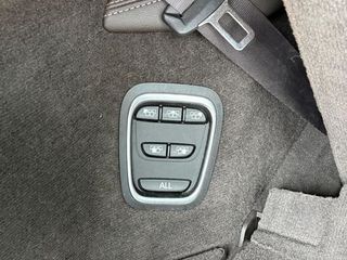 Renault Espace Initiale Paris Energy dCi 118kW TT EDC