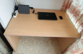 Mesa de escritorio madera