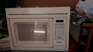 Microondas Miele Blanco