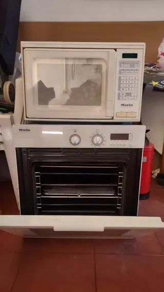 Microondas Miele Blanco