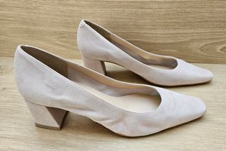 Zapatos de tacón beige/gris talla 39