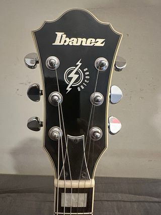 Ibanez UPGRADE con Pickups TV Jones USA e custodia