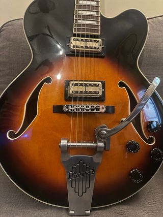 Ibanez UPGRADE con Pickups TV Jones USA e custodia