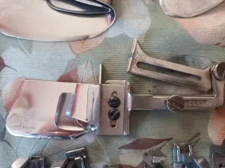 Prensatelas y caracoles para máquina de coser