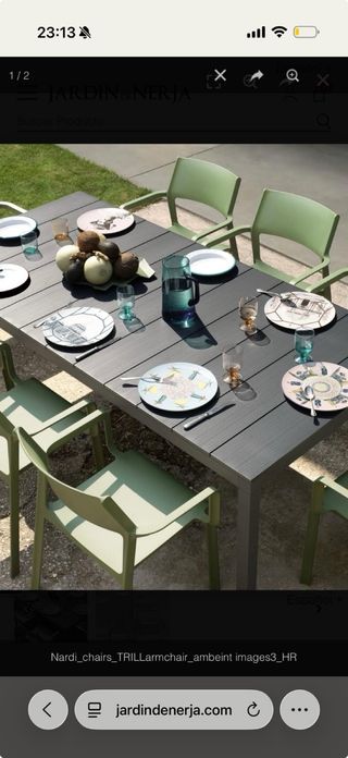 Mesa y 4 sillas de exterior nardi