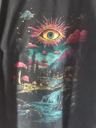 T-shirt con occhio mistico M no brand