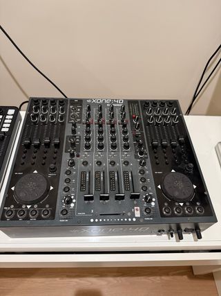 Allen & Heath Xone 4D