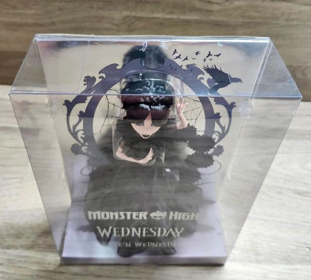 Monster High Wednesday Rave’N Merlina Gótico NUEVO