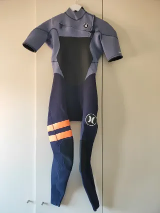 Neopreno Hurley para surf, Verano 2/3mm talla s