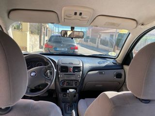 Nissan Almera 2002