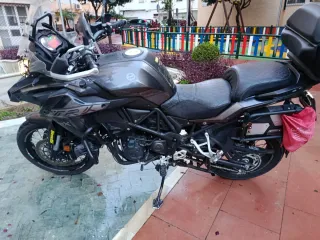 Benelli TRK 502 Adventure Moto