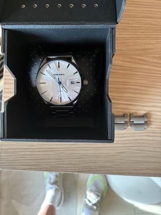 RELOJ DIESEL GRIS NUEVO