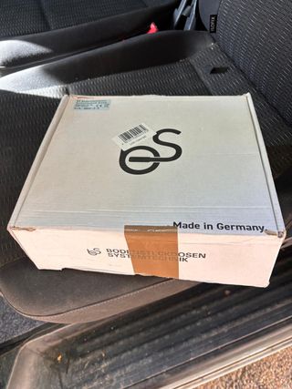 Caja de conexiones de suelo profesional Mod 9904A