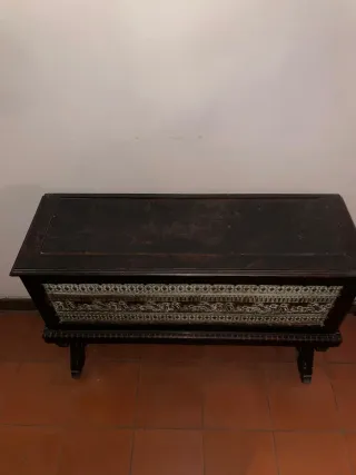 Pareja de arcones antiguos vintage de madera