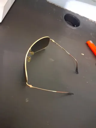 Gafas de sol Ray-Ban doradas