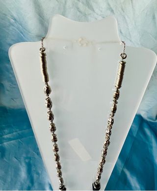 Collar Largo Plateado y Negro Touch