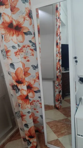 Espejo joyero giratorio con llave