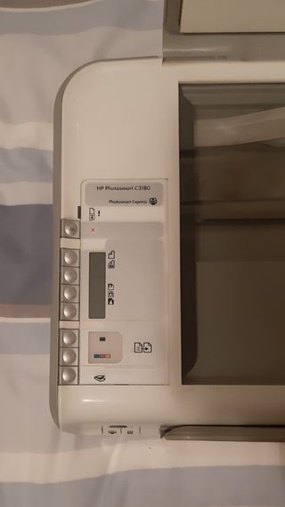 Impresora HP Photosmart C3180   No tiene tinta