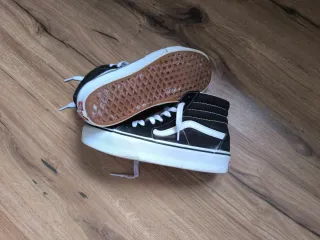 Botas Vans plataforma negras y blancas