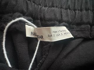 Pull&Bear Pantalones Cargo Negros
