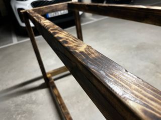 Bancos de trabajo de madera rústico. Casa/oficina.