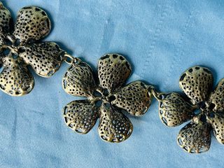 Collar Tantrend Flores Doradas