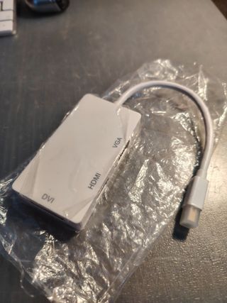 Convertitore 3-in-1 DVI/HDMI/VGA per Mac