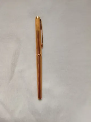 Bolígrafo parker de plata y enchapado en oro