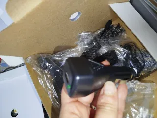 Adaptador tablet asiento coche. Marca avantia.