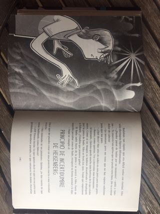 La puerta de los tres cerrojos: Una aventura cu...