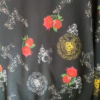 Chaqueta Bomber MANBORA Negra con Rosas