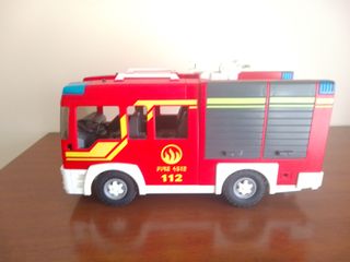 Camión Bomberos Playmobil con Figura