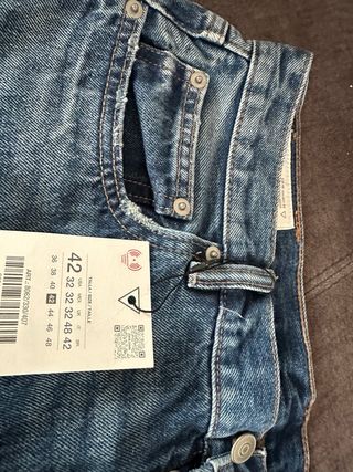 Pantalón vaquero Zara Talla XL