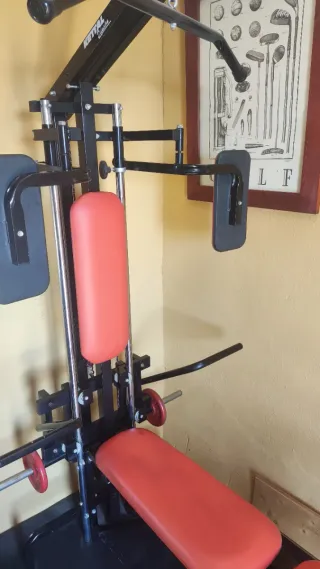 Aparato de pesas multifunción KETTAL.