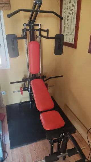 Aparato de pesas multifunción KETTAL.