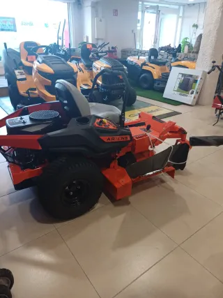 Cortacésped ARIENS EDGE Zero Turn