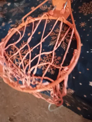 Canasta de baloncesto de hierro