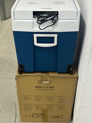 Nevera Portátil MOBICOOL MT48W