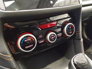 Subaru XV 2.0i Hybrid CVT Executive Plus