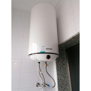 Cambio e instalación de termo eléctrico Fontanero