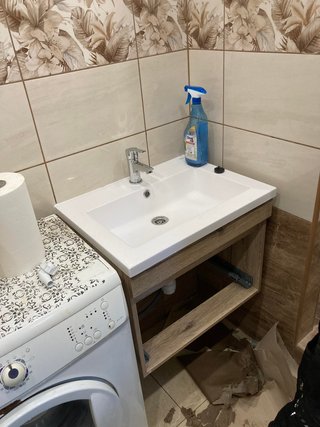 Cambio e instalación de termo eléctrico Fontanero