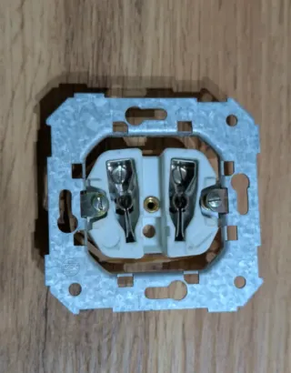 Mecanismo Enchufe Simon 31431