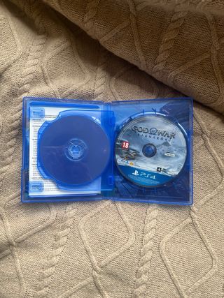 God of War y God of war Ragnarok PS4