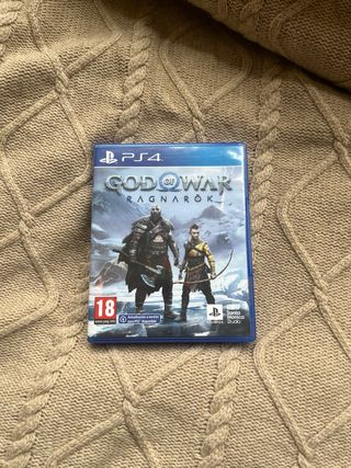 God of War y God of war Ragnarok PS4