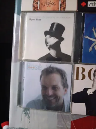 Lote 9 CDs Miguel Bosé (dos de ellos dobles)