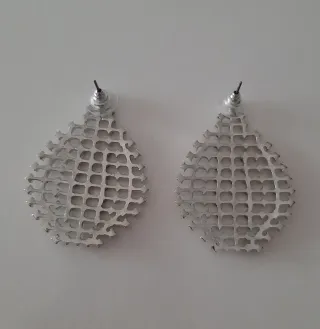 Pendientes red ovalada strass plata y negro