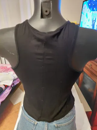 Top Datch nero con paillettes