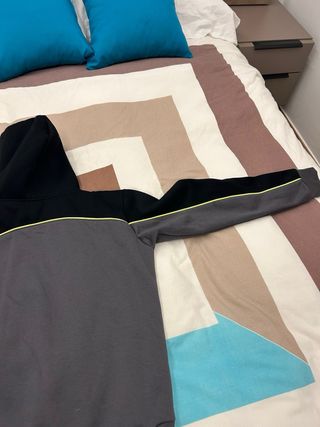 Sudadera Syna World Nueva Gris y Negra