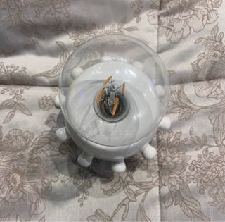 Lampada da scrivania / tavolo bianca a pile