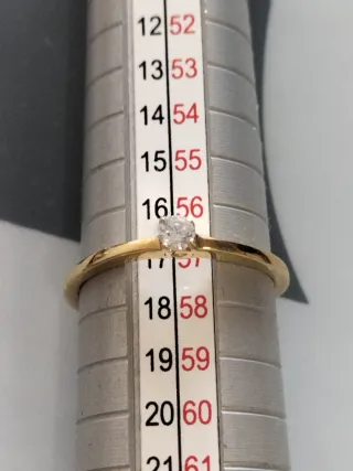 Anillo oro con circonita para chica nuevo.